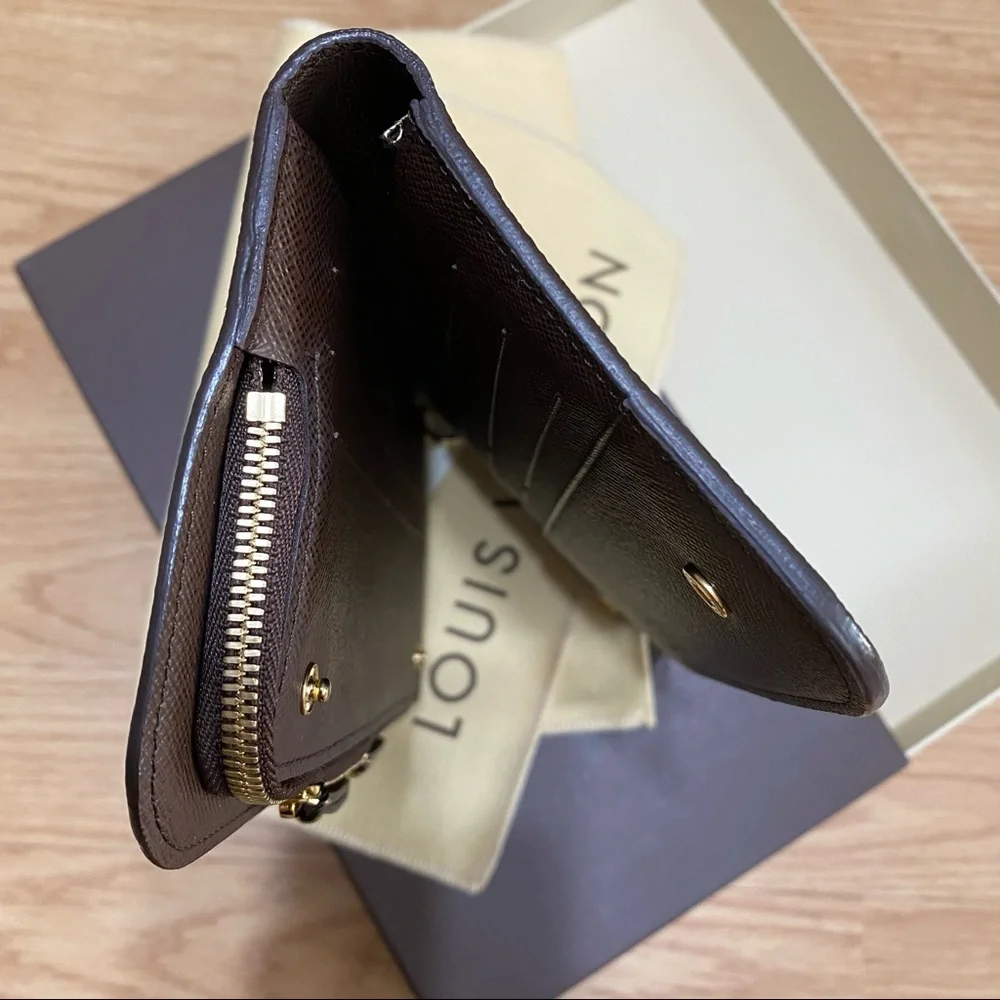 Louis Vuitton Insolite Wallet in Damier Ebene - Picture 8 of 11